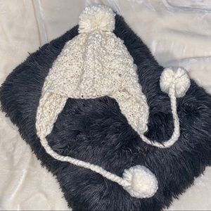 Aerie Woven PomPom Beanie